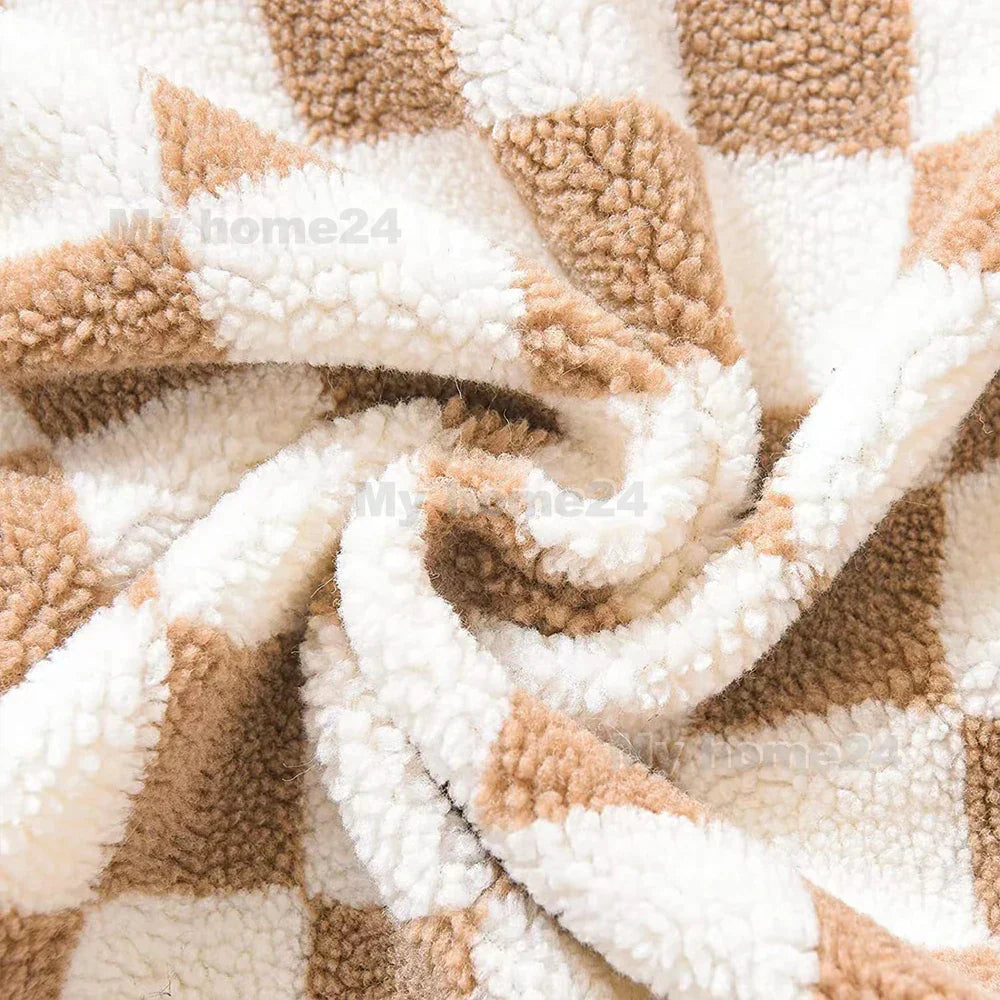BowLift | Checkerboard Faux Fur Pillowcase