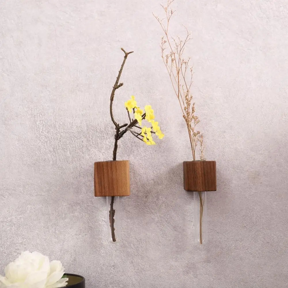 BowLift | Wooden Magnetic Flower Tube Vase