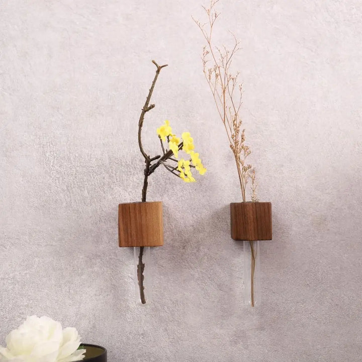 BowLift | Wooden Magnetic Flower Tube Vase