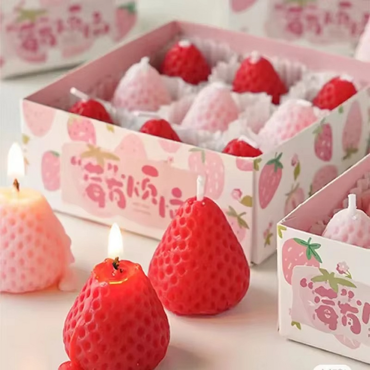BowLift | Charming Strawberry Soy Wax Scented Candles - Aromatherapy & Decorative