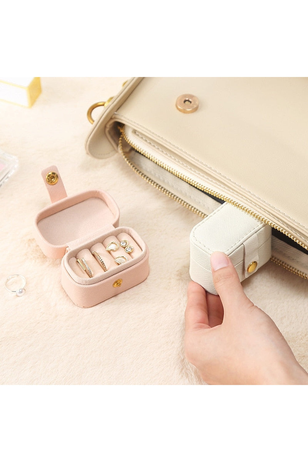 rectangular jewelry storage box | Bowlift