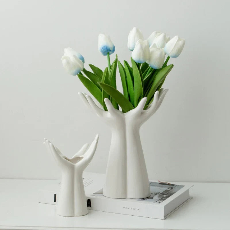 Hand Bouquet | Bowlift