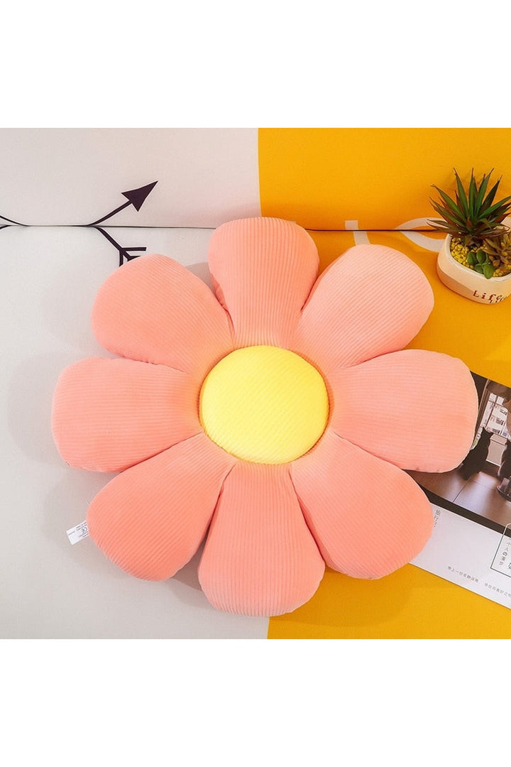 Daisy Cushion Design | Bowlift