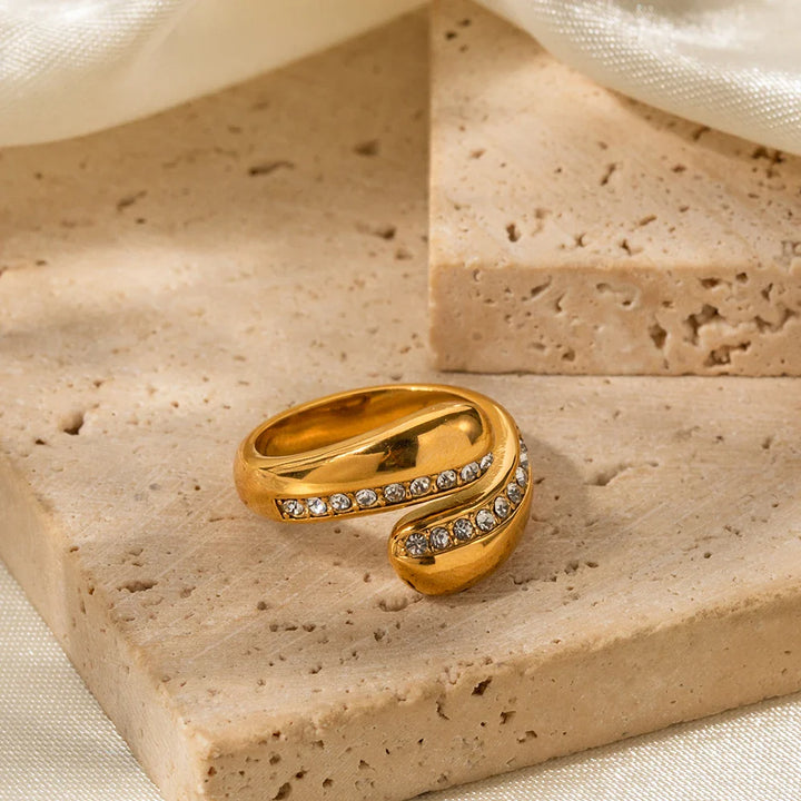 BowLift | Chunky Diamond Accented Wrap Ring