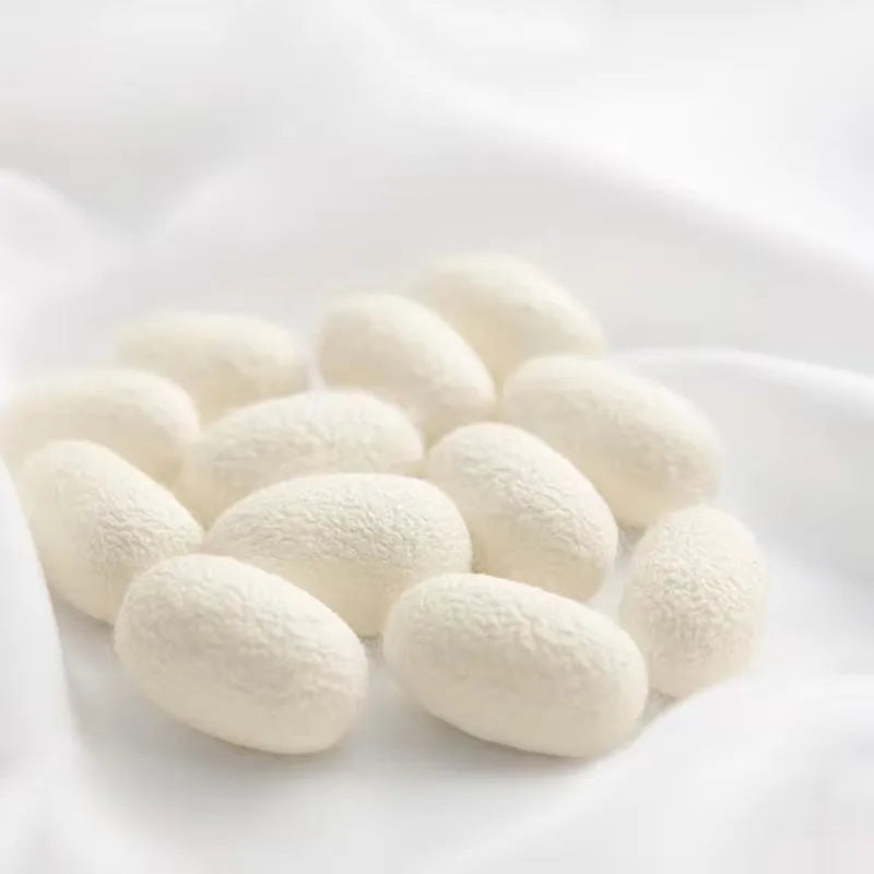 BowLift | Luxury Winter Duvet made of 100% Mulberry Silk