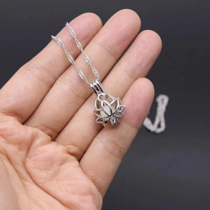 BowLift | Mystic Moon Glow Lotus Necklace