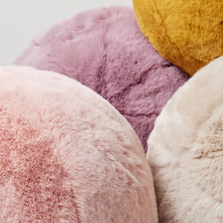 Short Fur Ball Pillow | Bowlift