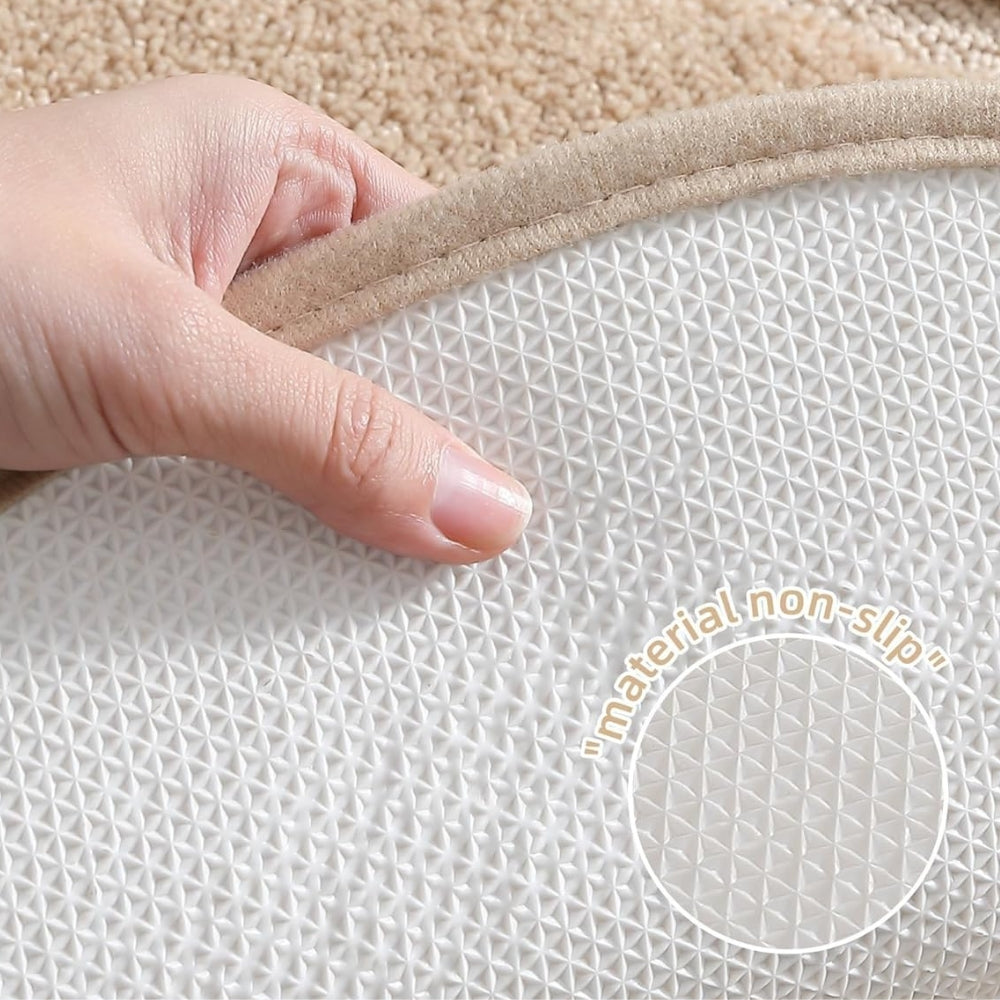 BowLift | Snug Step Oval Bath Mat