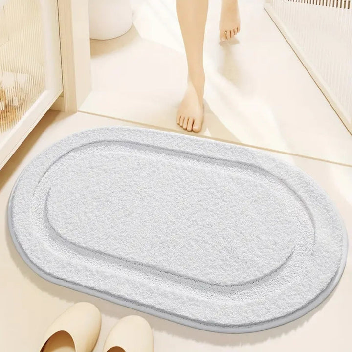 BowLift | Snug Step Oval Bath Mat