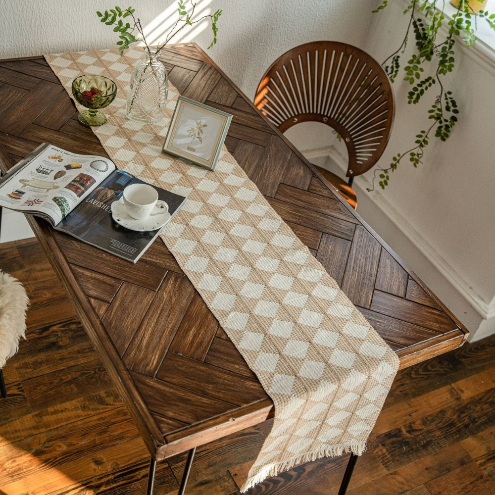 BowLift | Stitching Tassel Diamond Table Runner