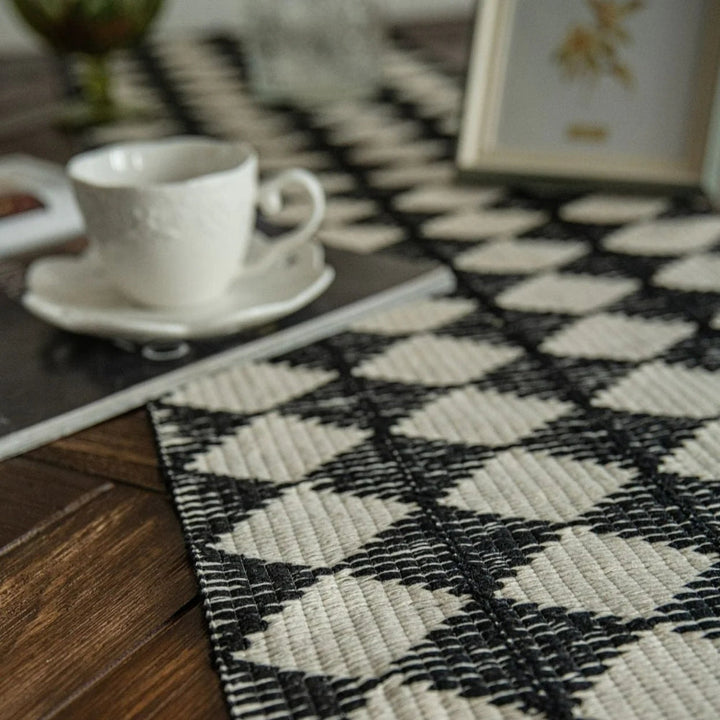 BowLift | Stitching Tassel Diamond Table Runner