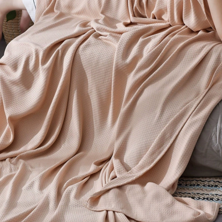 BowLift | Summer Breeze Cooling Blanket