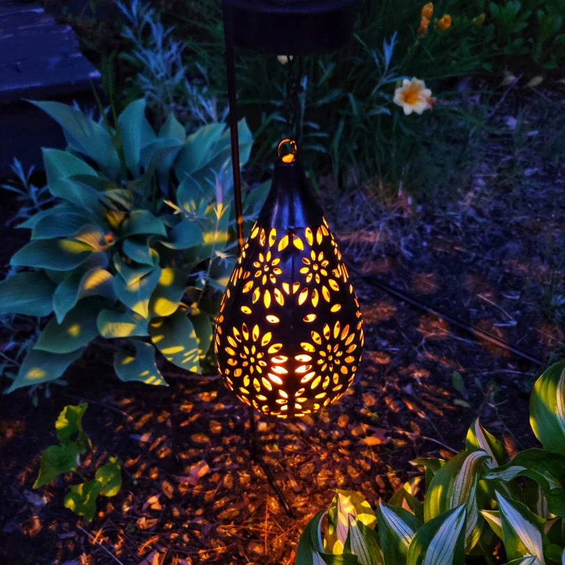 LumaBright Outdoor Light – Solar Lighting for the Garden Bowlift