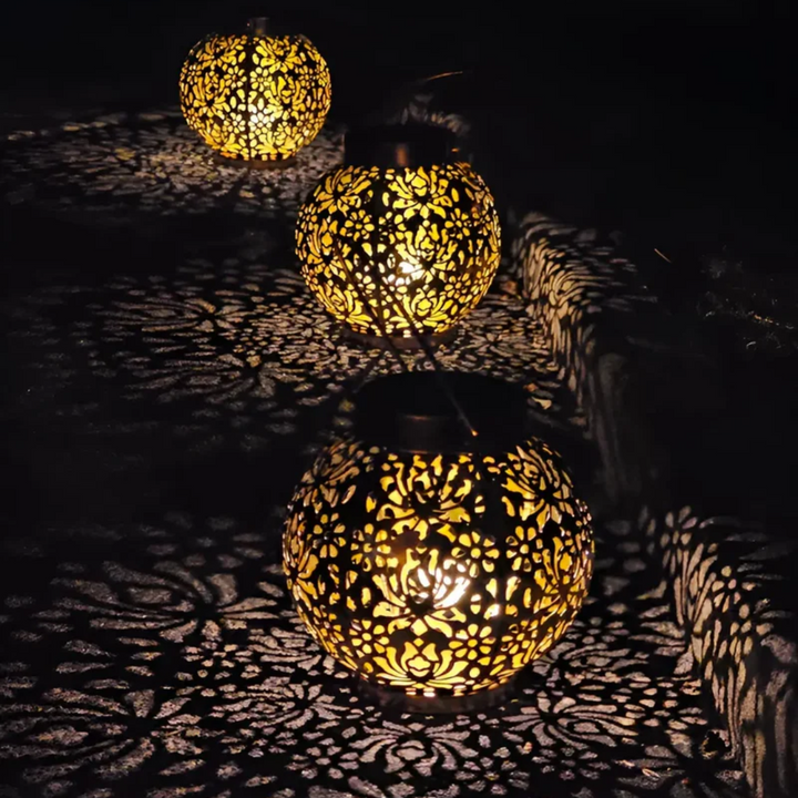 BowLift | Weatherproof LED Solar Hanging Light for the Garden
