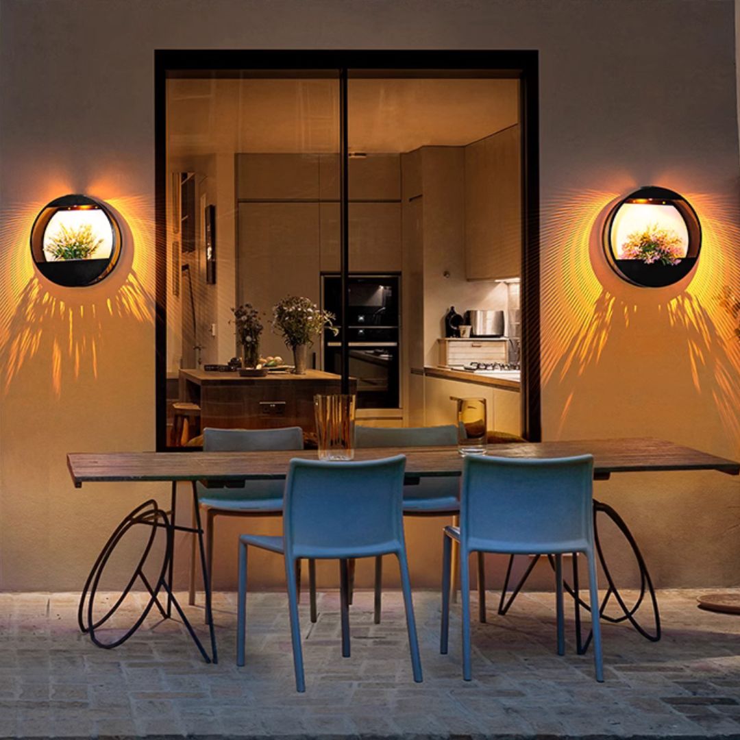 BowLift | Solar Powered Wall Pot Light