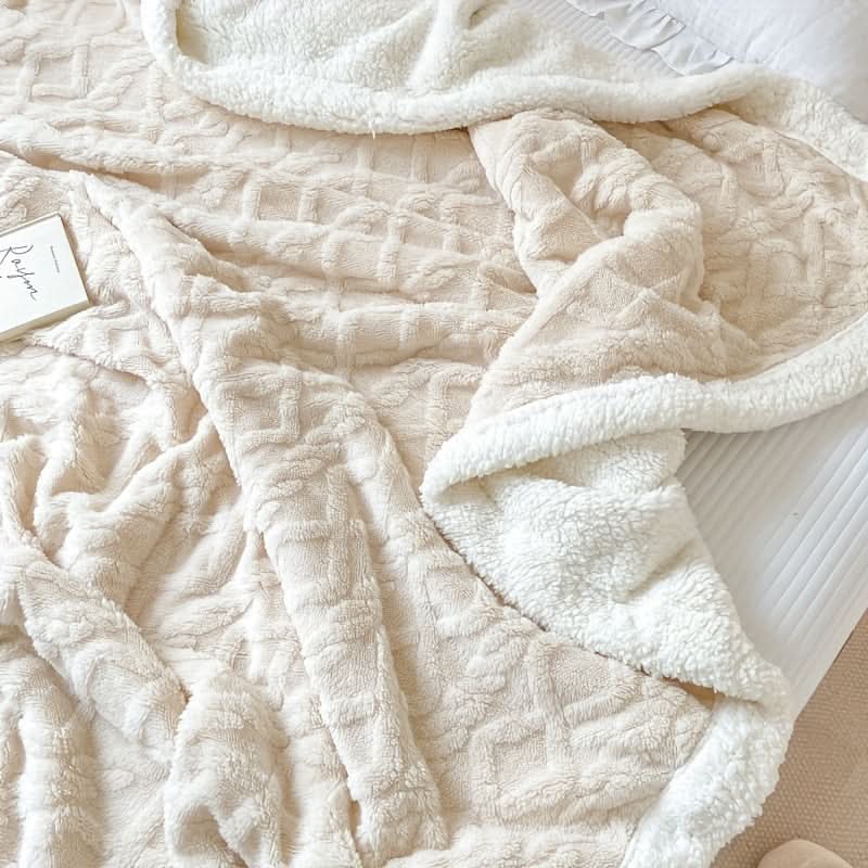 BowLift | Soft Comfort Blanket for Bed, Sofa, and Travel