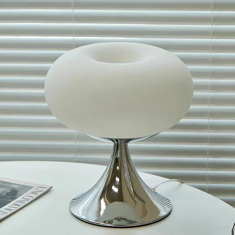 BowLift | FruitLume - Apple-Shaped Table Lamp