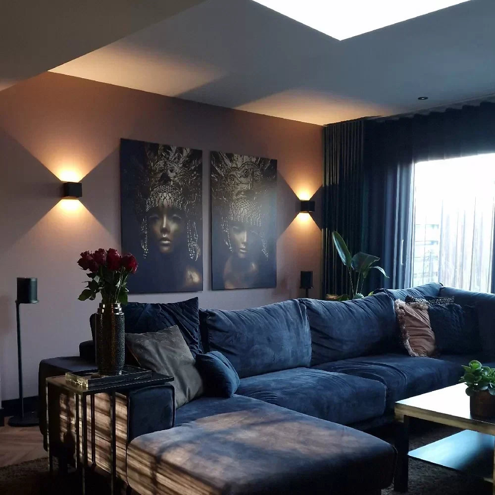 BowLift | VellaGlow™ | Luxurious Wall Light with Motion Sensor