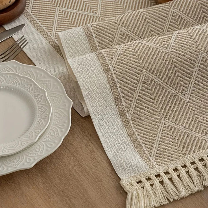 BowLift | Zigzag Loom Table Runner