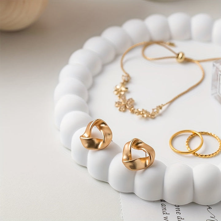 Elegant RingTray - Multifunctional Jewelry Dish for Stylish Organization Bowlift