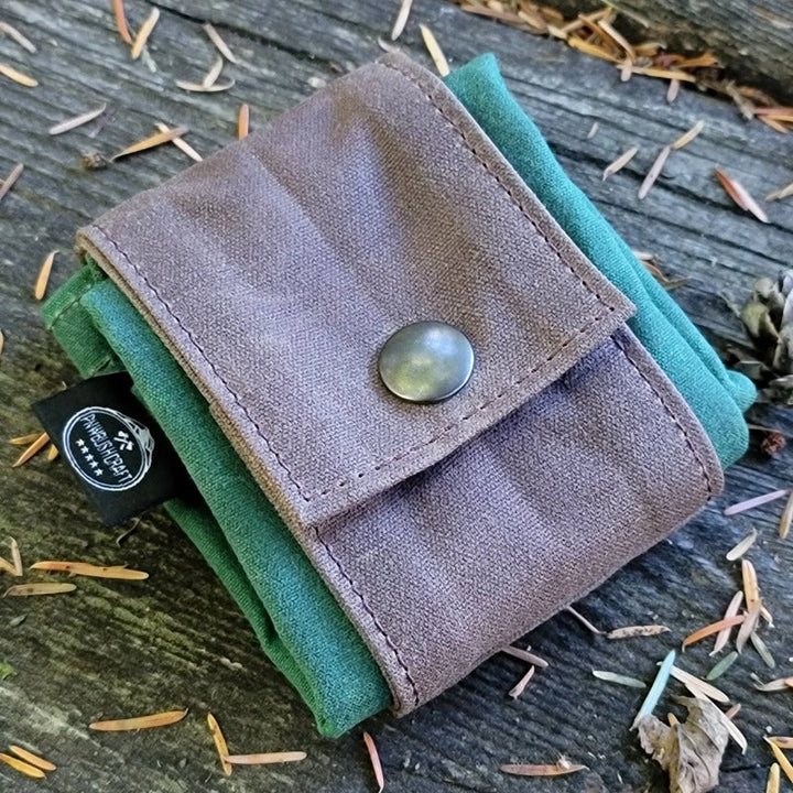 BowLift | Waxed Canvas Folding Foraging Bag with Durable Design