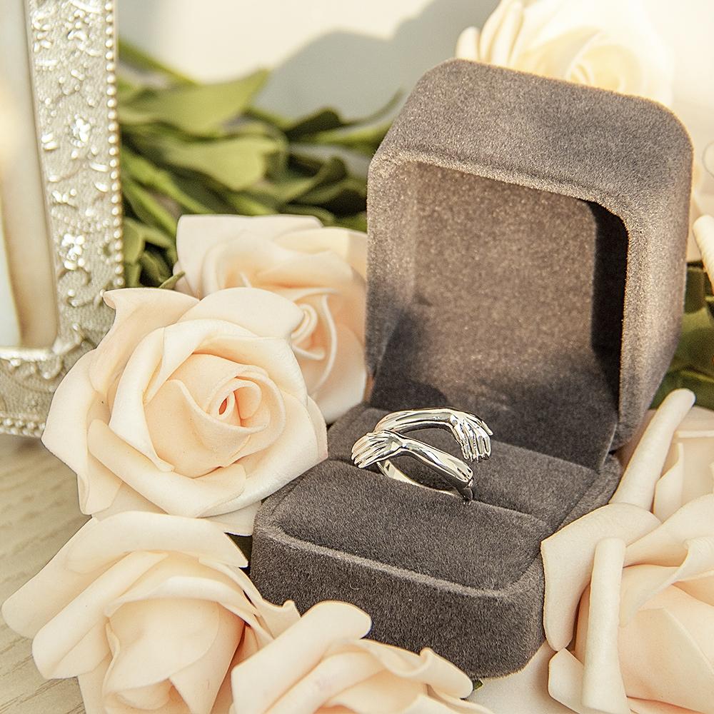BowLift | 2021 New Pair Hugging Ring