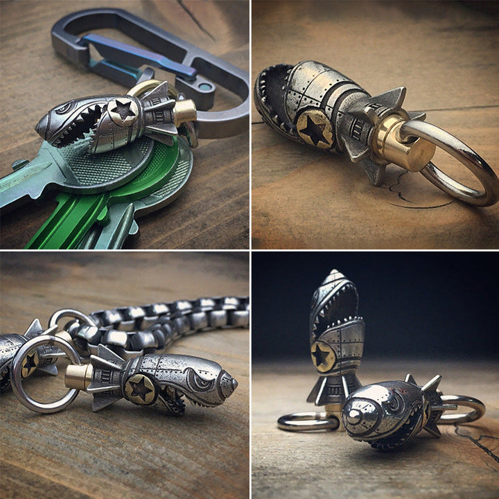 BowLift | Piston Art Skull Keychain