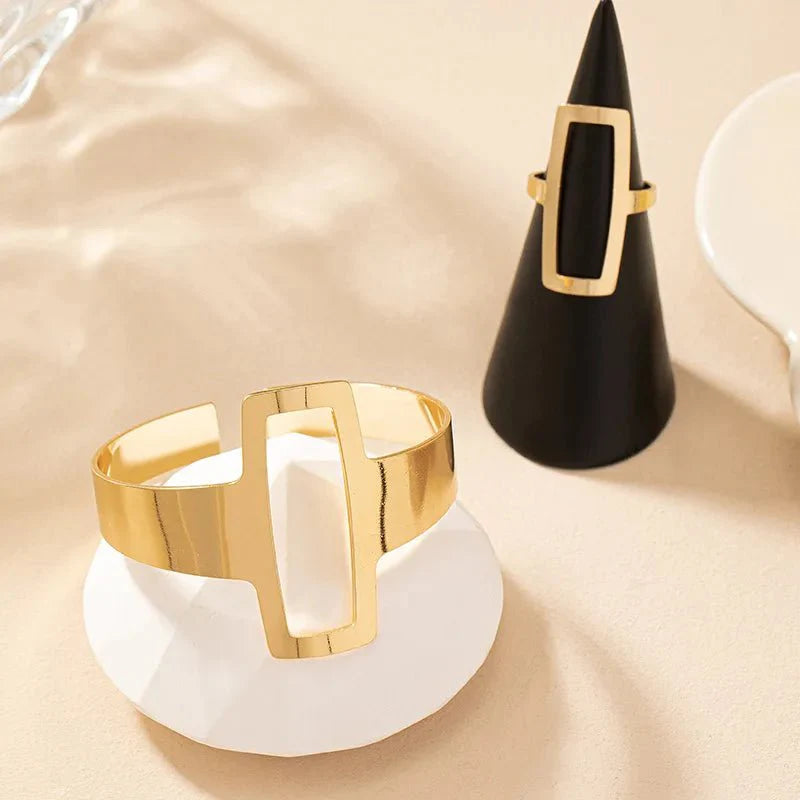BowLift | Adjustable Geometric Rectangle Bracelet and Ring Set