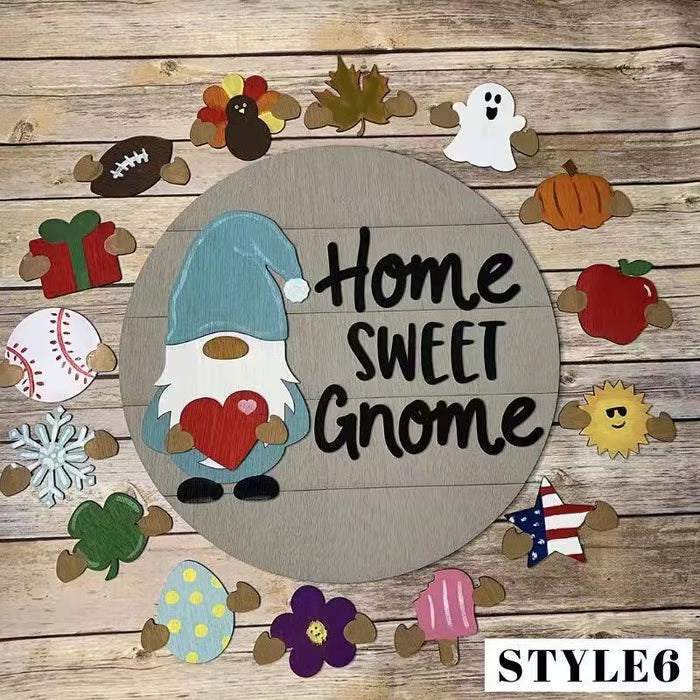 BowLift | The best Christmas decorationsInterchangeable welcome sign with wooden gnome
