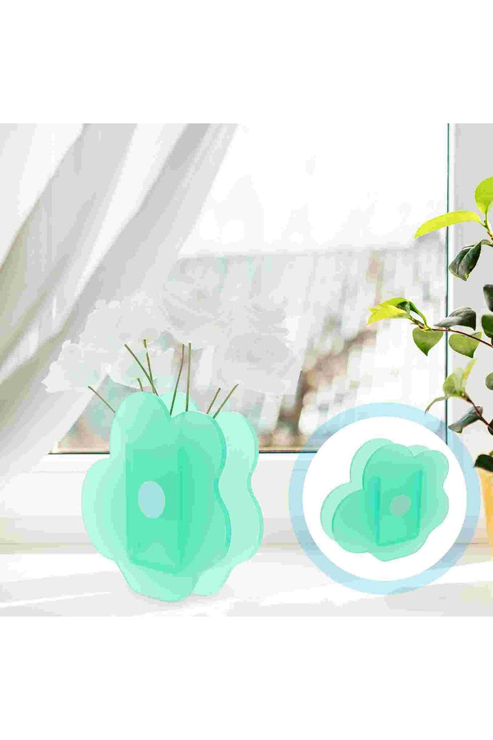 Acrylic Cloud Vases | Bowlift
