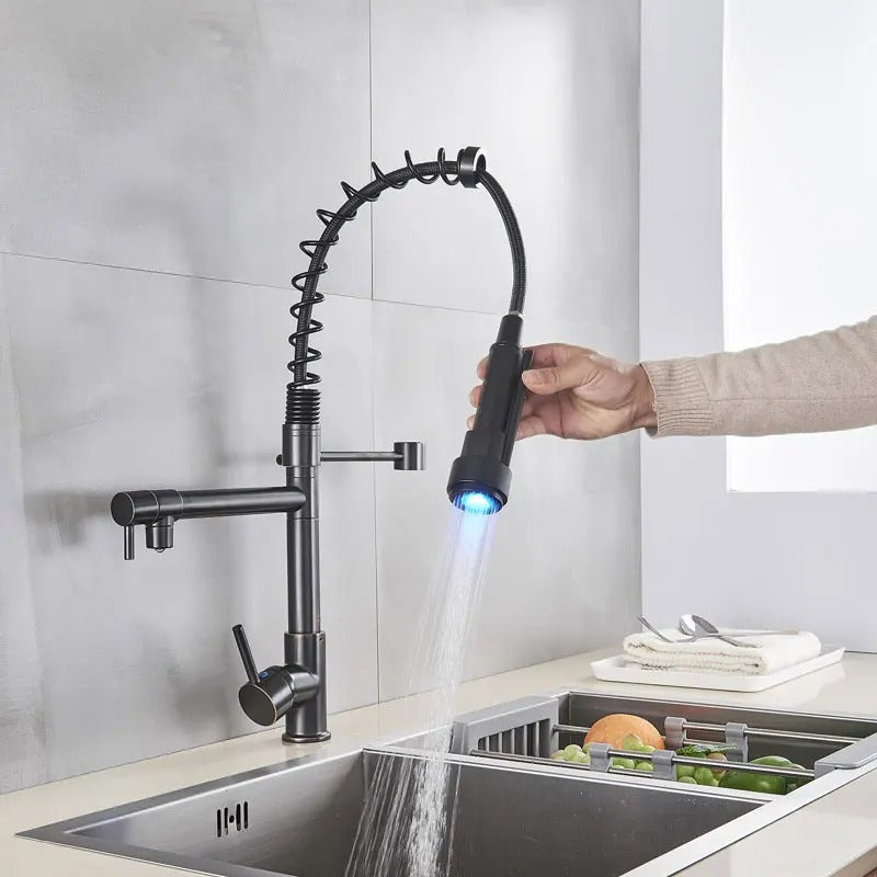 Stylish adjustable kitchen sink Bowlift