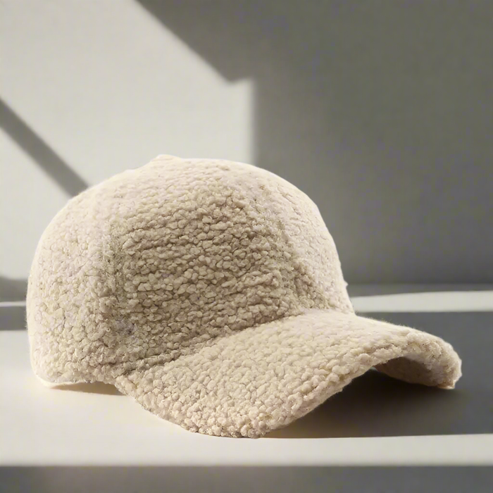 BowLift | TeddyCap – Fluffy Teddy Pet for a warm look