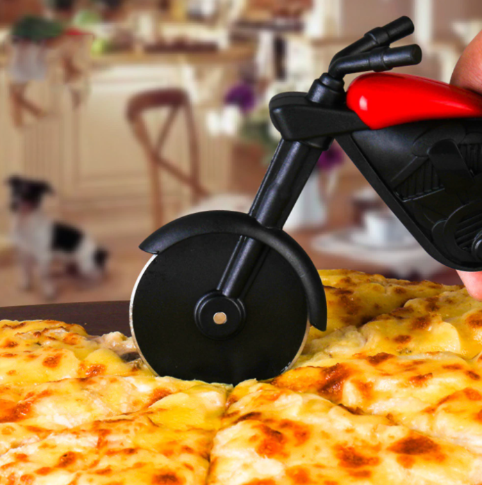 BowLift | MotoSlice – The ultimate pizza machine for real bikers!