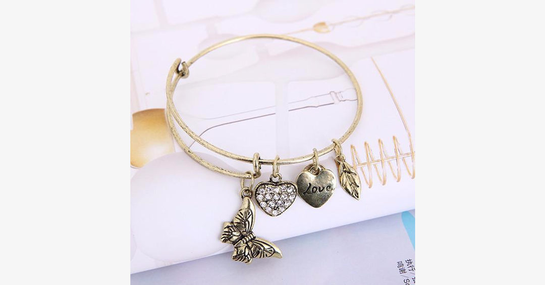 BowLift | Butterfly Love Charm Bracelet