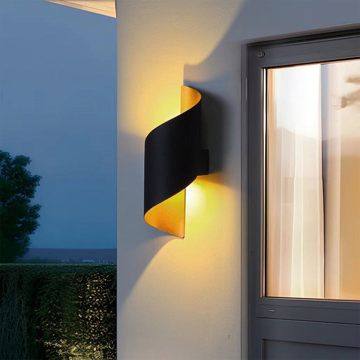 BowLift | LED Wall Light with Minimalist Aluminum Design