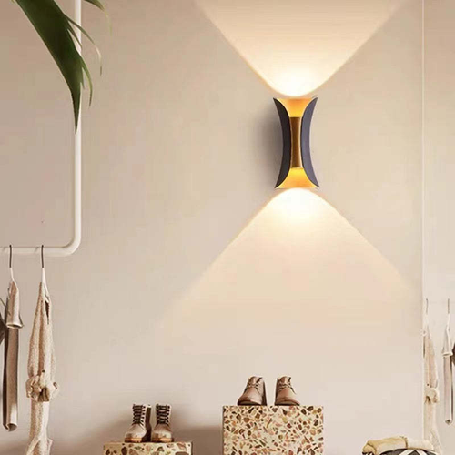 BowLift | Durable Outdoor Waterproof LED Aluminum Wall Lamp