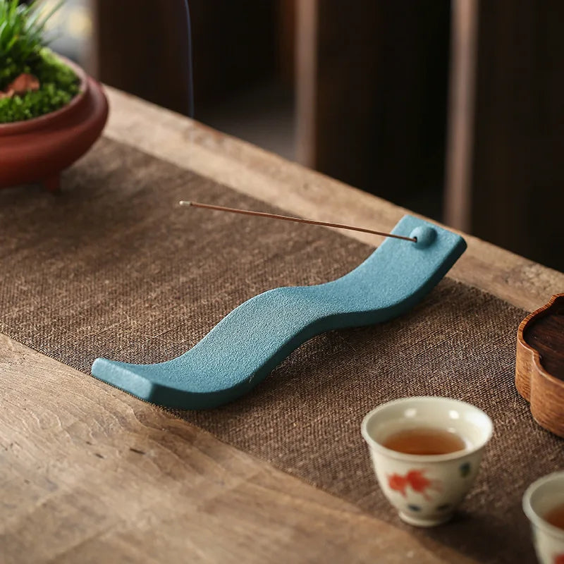 BowLift | Ceramic Incense Holder - ZenWave