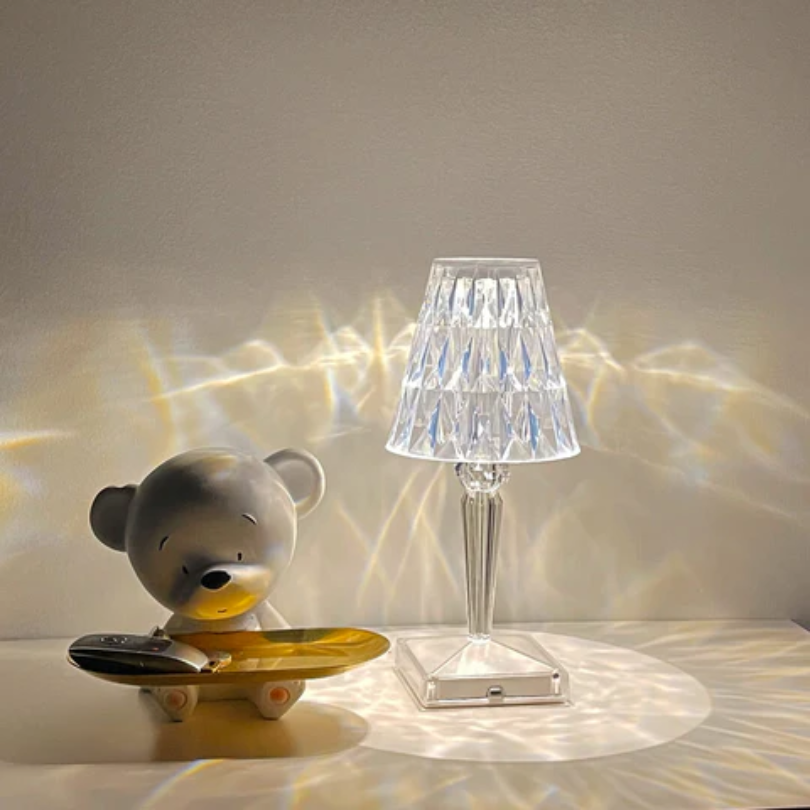 BowLift | Chic Table Lamp with Crystal Design - CrystalLuxe