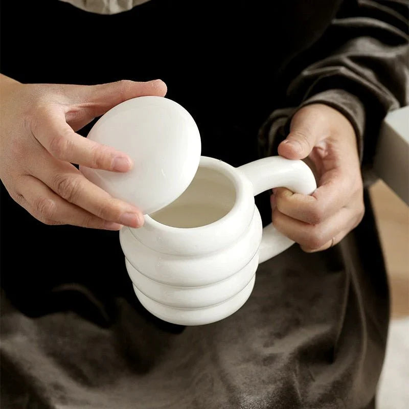 PorcelainTea - Elegant Handmade Teacup Bowlift