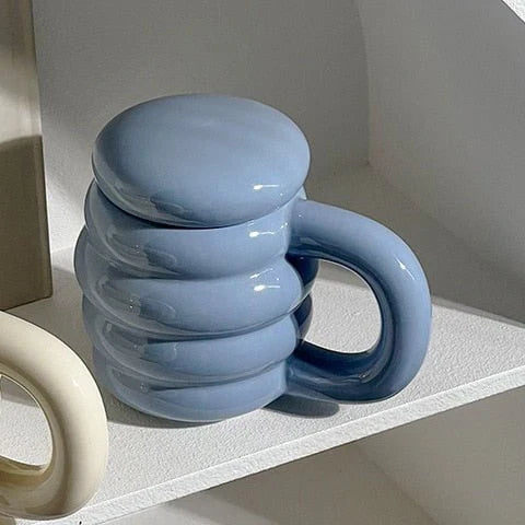PorcelainTea - Elegant Handmade Teacup Bowlift