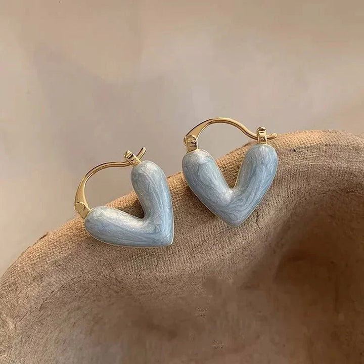BowLift | Classy Enamel Heart Earrings