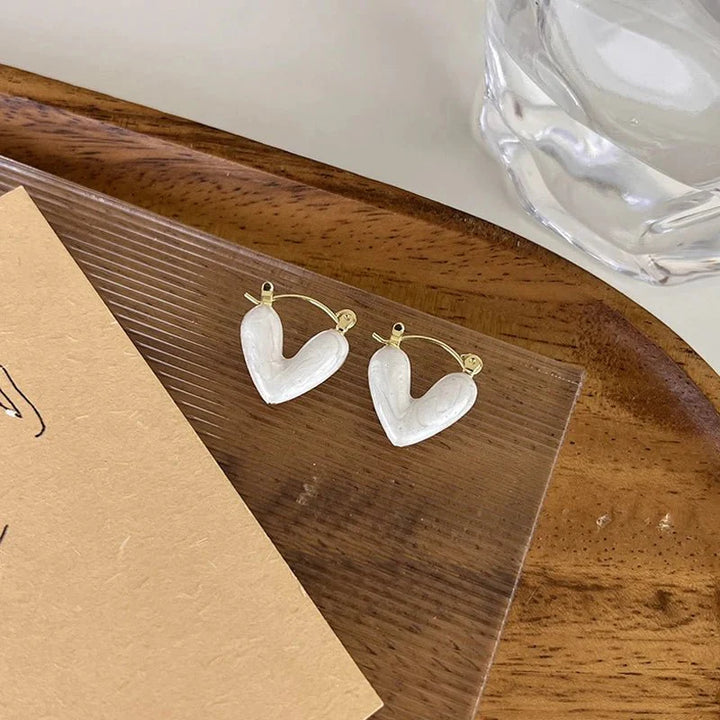 BowLift | Classy Enamel Heart Earrings