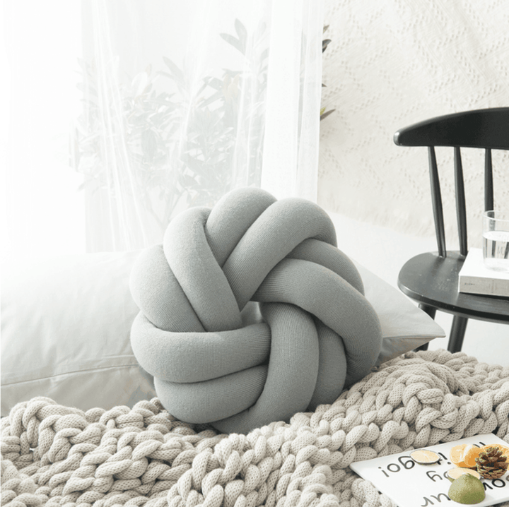 BowLift | Creative Cotton Knot Ball Pillow