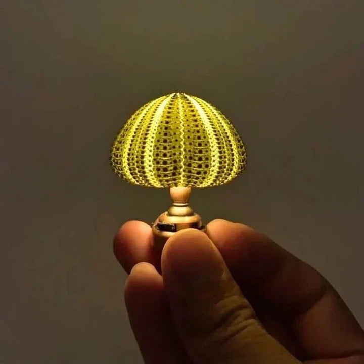 BowLift | Table Lamp Mini Sea Urchin Shell Light