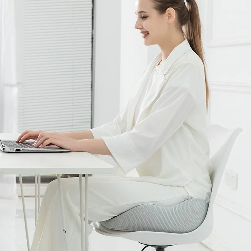 Adjustable Memory Foam Seat Cushion with Breathable Design