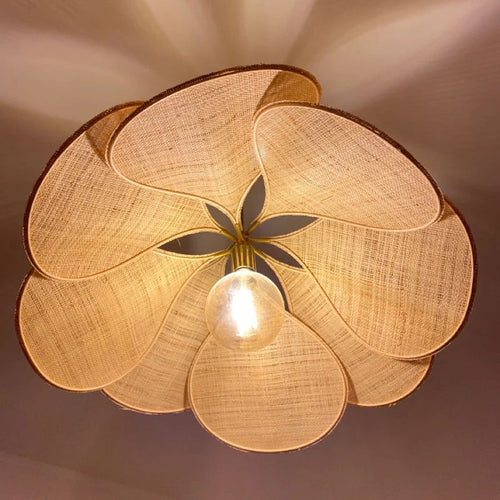 BowLift | Modern Hanging Lamp in the Shape of a Flower