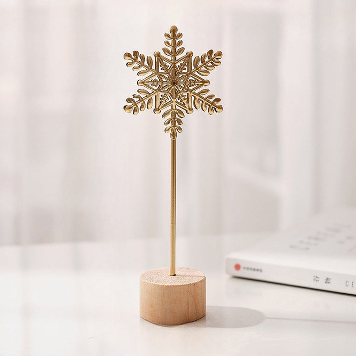 BowLift | Ginkgo leaf decoration in a minimalist version