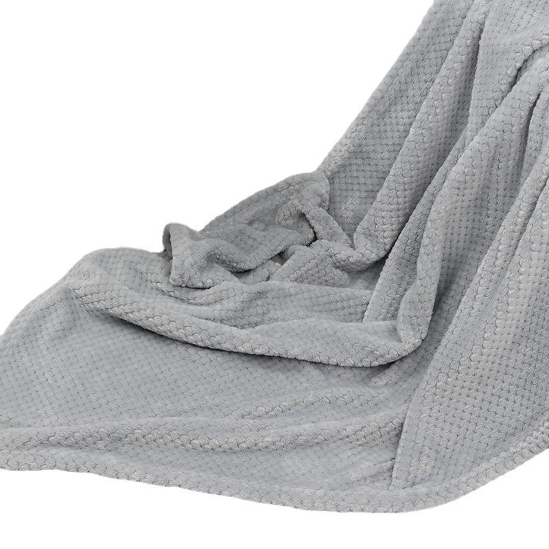 Heating mat for pets made of coral silk