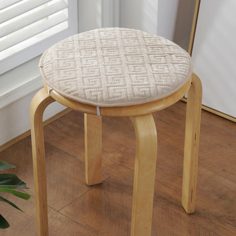Round seat cushion with foam, non-slip