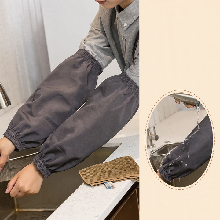 Apron with cross straps